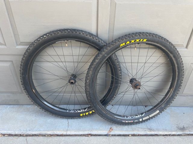 ENVE AM30 / Industry 9 Boost carbon wheelset