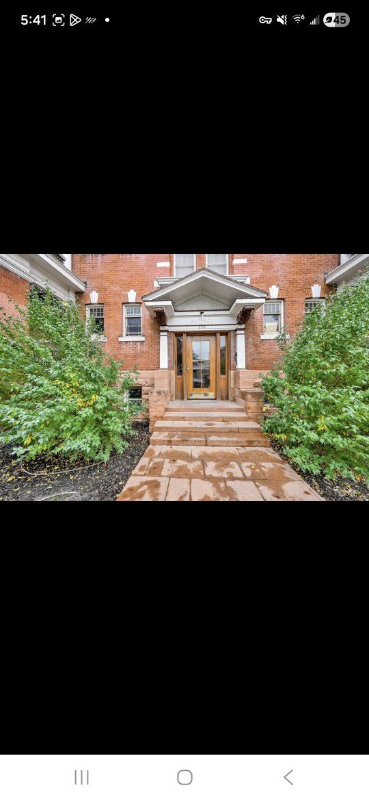 Cozy Studio Apartment for Rent - Furnished & fascinating. Term Lease Available
