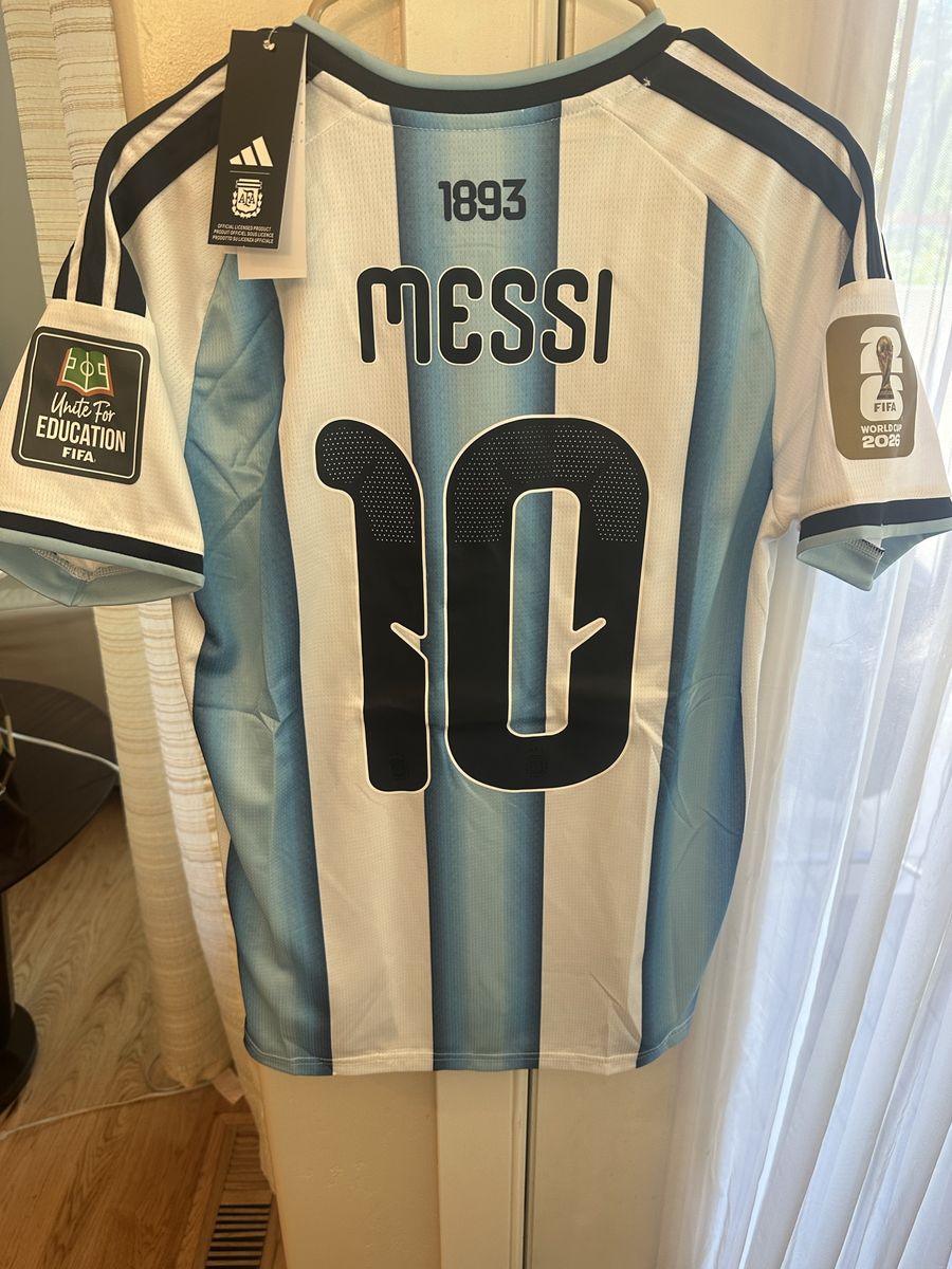 Adidas Messi Argentina World Cup 2022 Soccer Jersey Men's Size M Away Kit #10 FIFA Badge