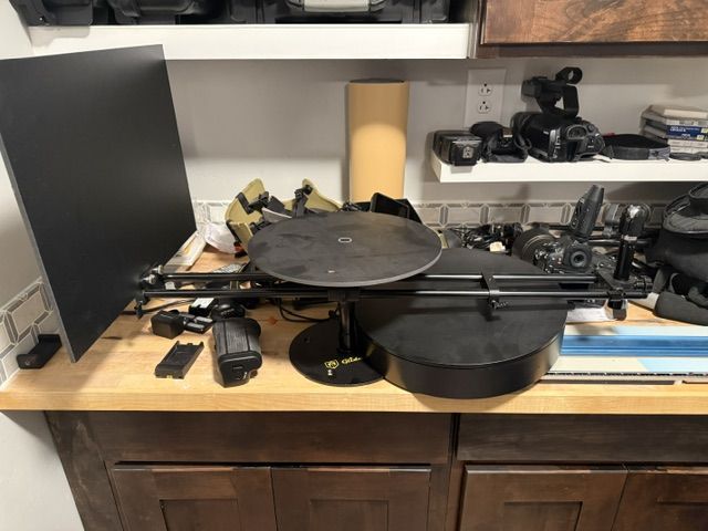 Main image 10