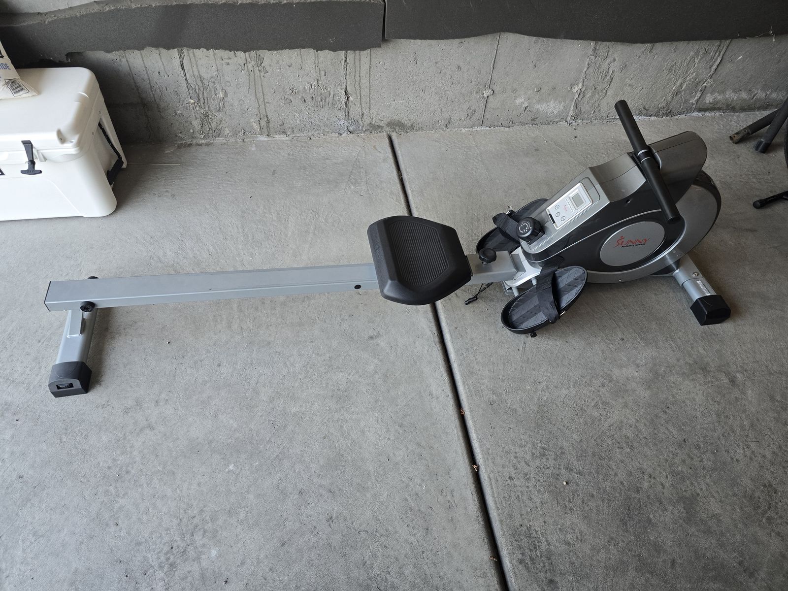 Sunny Rowing Machine