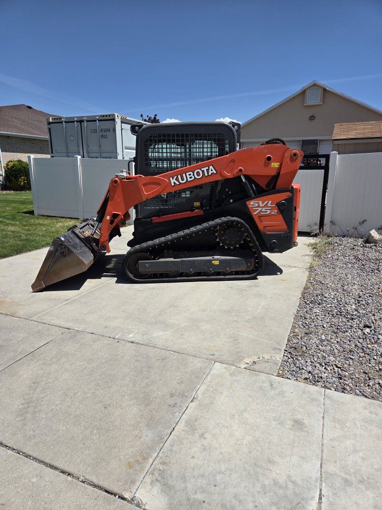 2020 Kubota SVL75-2 Enclosed Track Skid Steer Loader