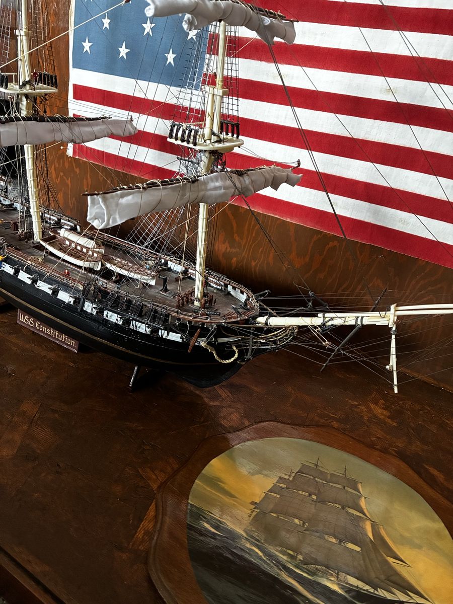 Main image 3