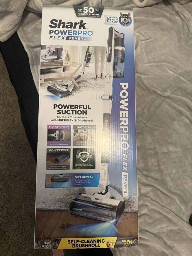 Shark PowerPro Flex Reveal Cordless Stick Vacuum