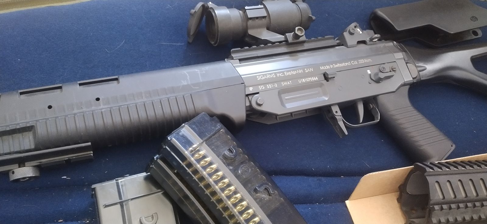 AIRSOFT Sig551 bundle