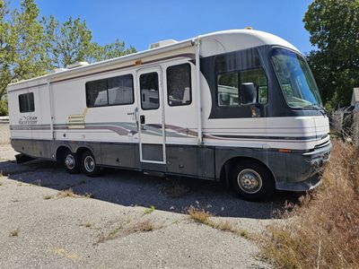 1997 Fleetwood Pace Arrow Vision 34C