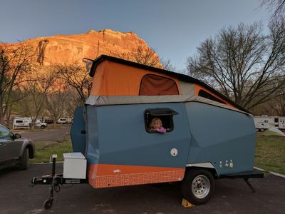 TAXA Cricket Trailer – Fully Equipped Off-Grid Adventure Setup