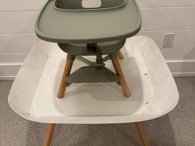 Catchy high chair