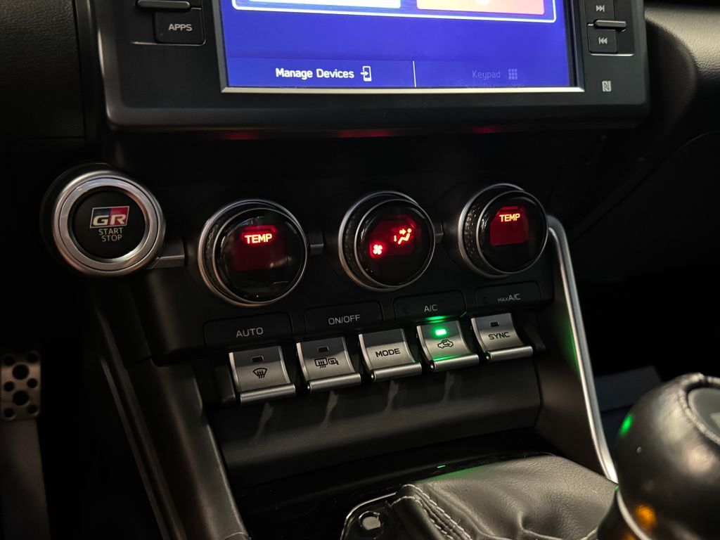 Main image 15