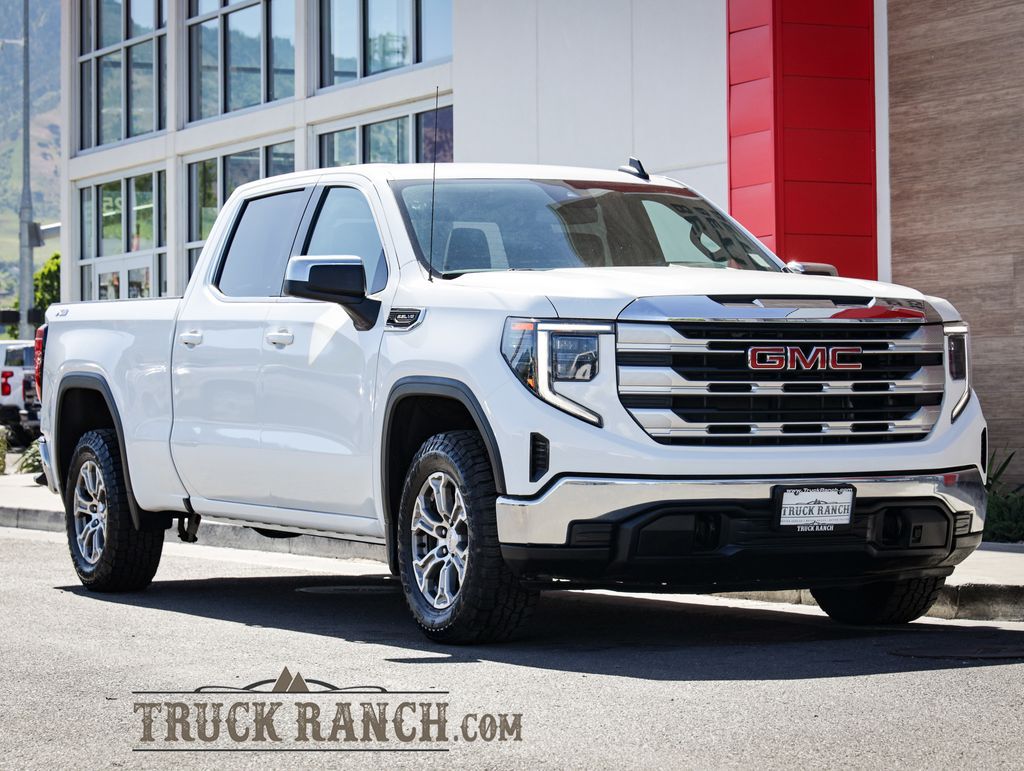 2023 GMC 1500 SLE
