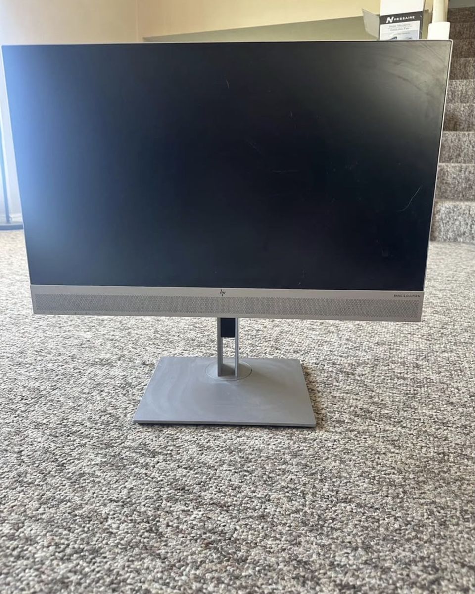 Hp monitor with built in webcam