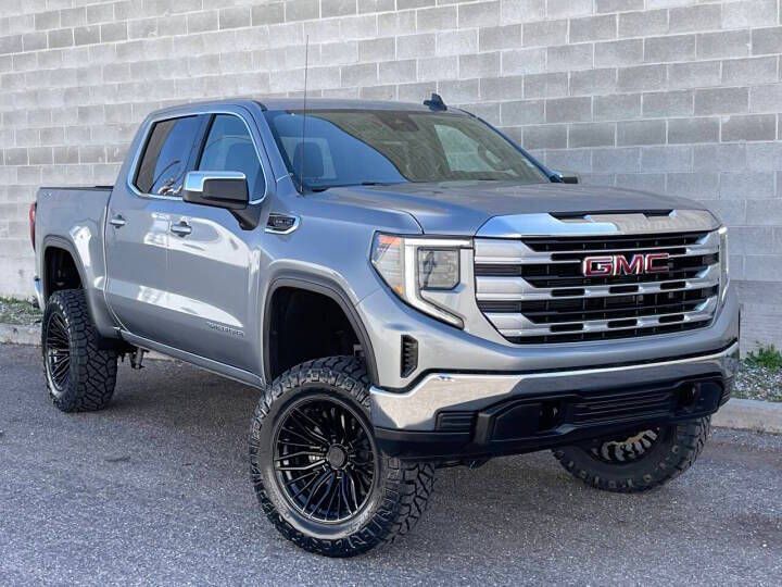 2023 GMC 1500 SLE