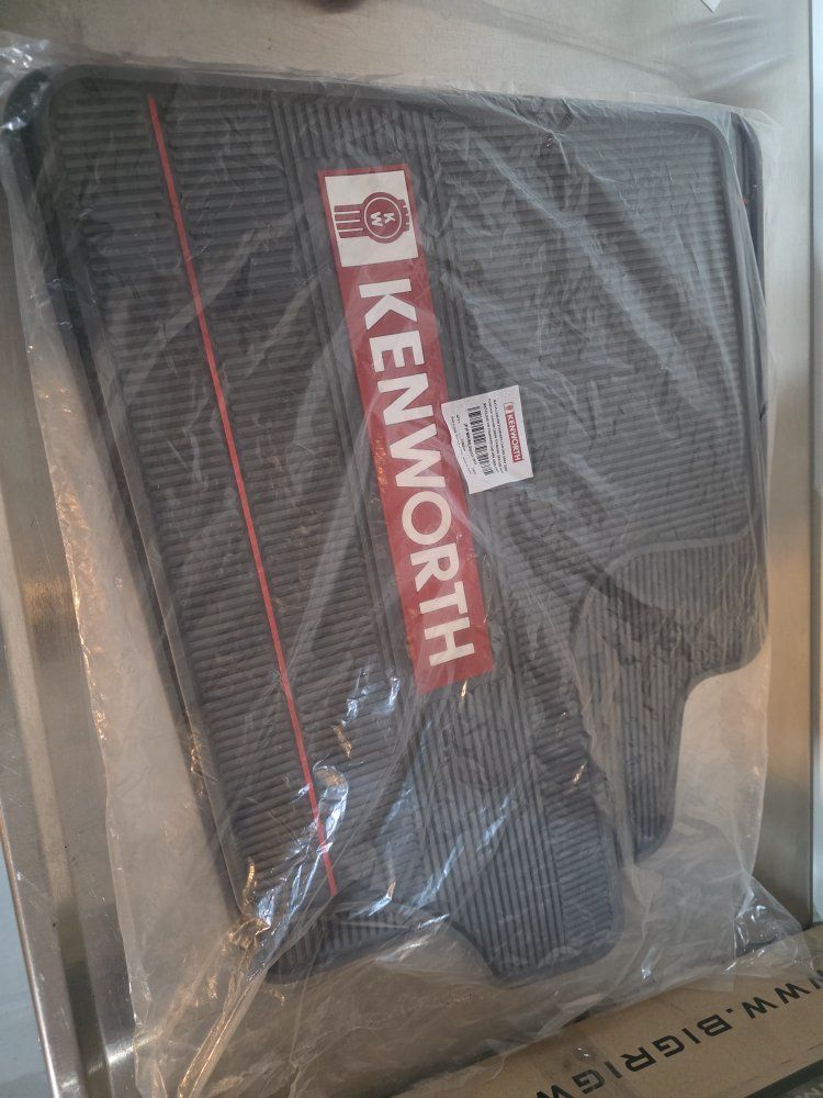 Kenworth W900 T800 Floor Mats