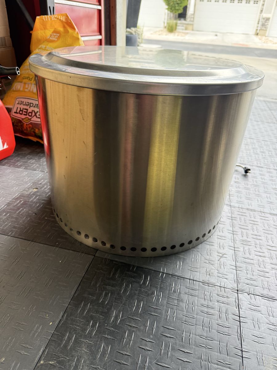 Main image 3