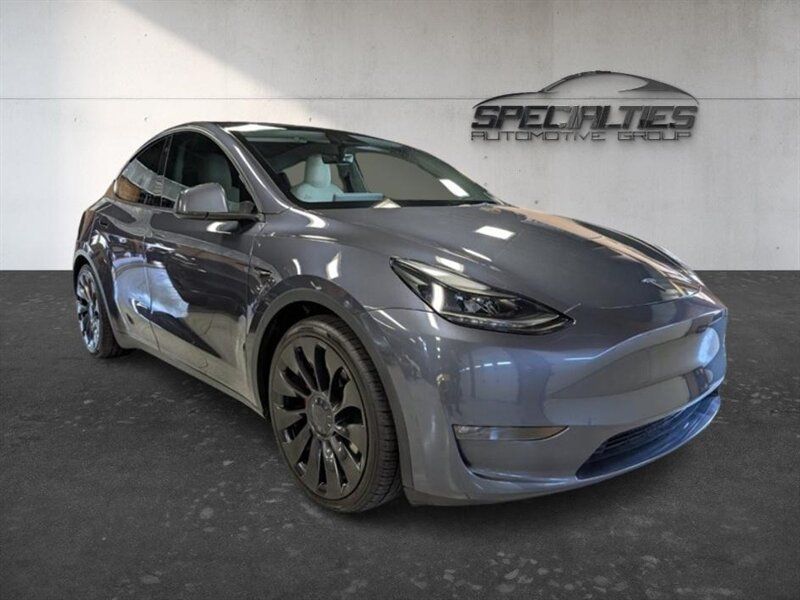 2023 Tesla Model Y Performance