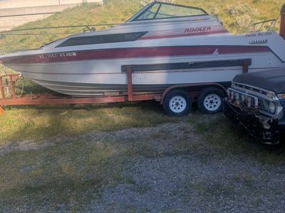 28 ft boat with dual axel $500
