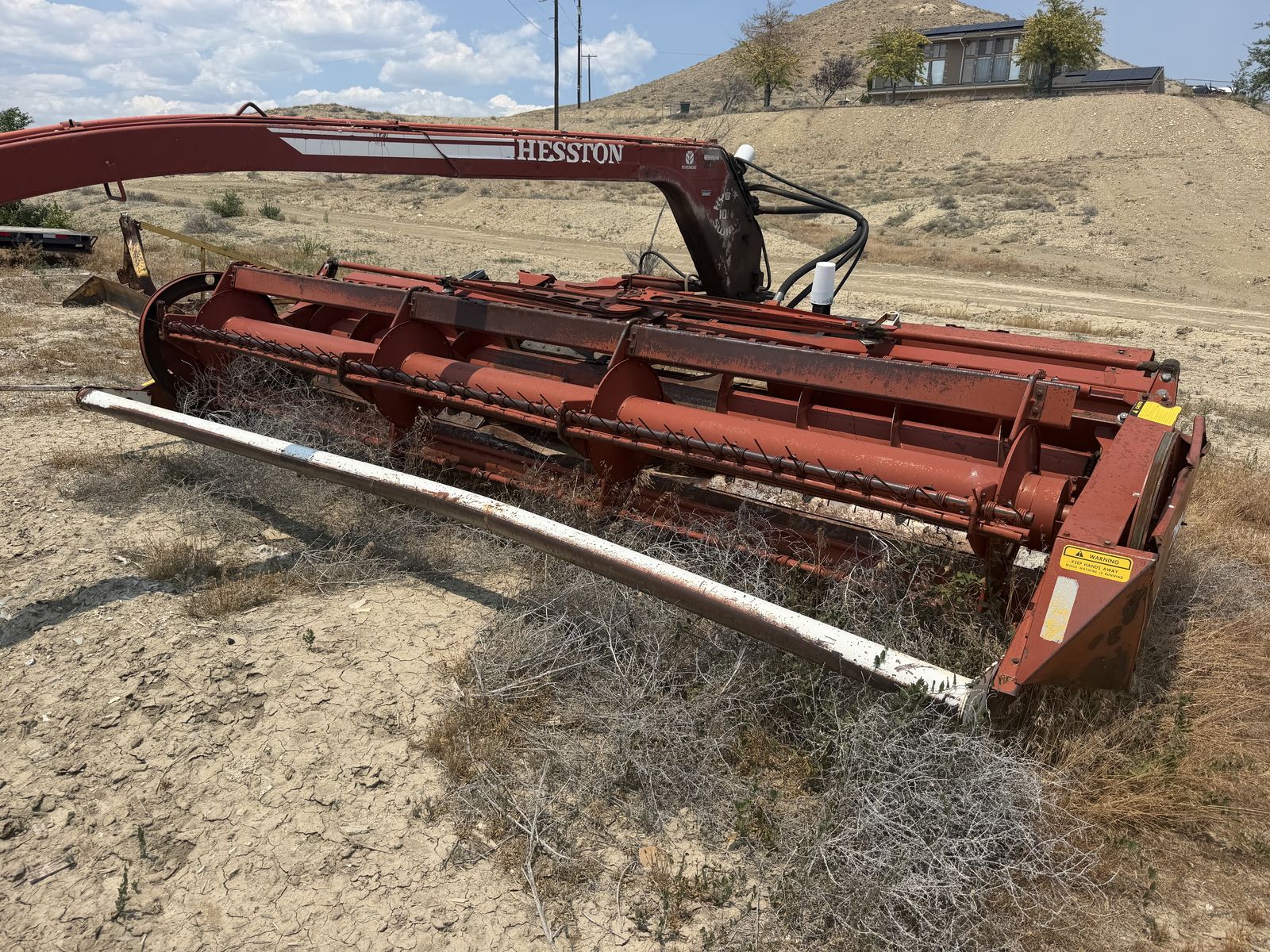 Hesston 1014.5 Pull-Type Swather/Windrower - 13' Header