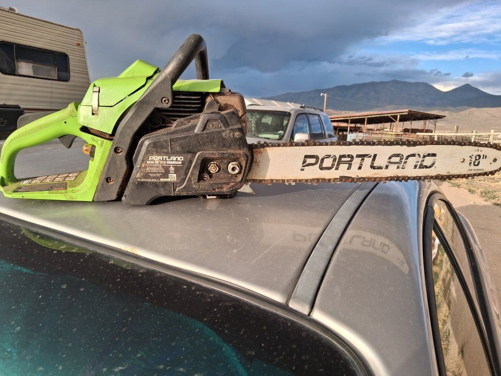 Portland 42cc 18" Gas Chainsaw - Used, Good Condition