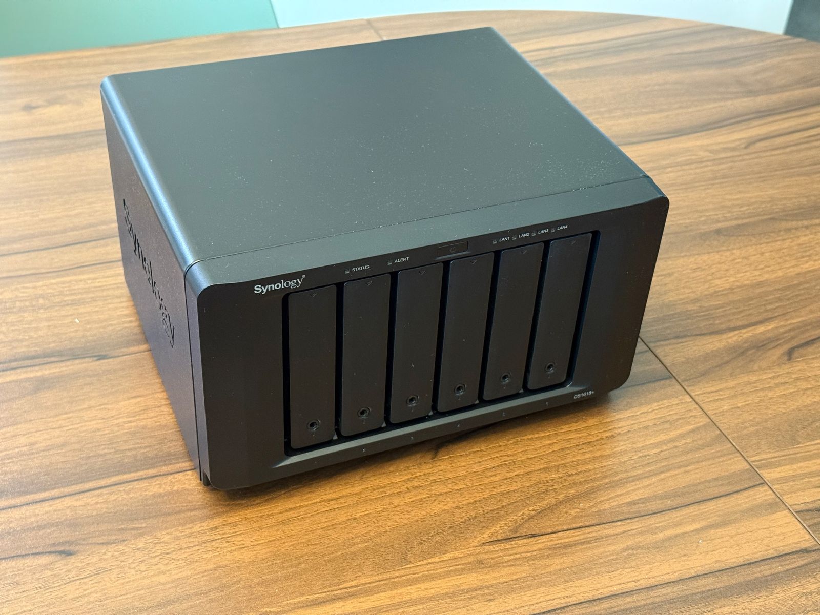 Synology DS1618+ 6-Bay NAS - Diskless, Tested & Working