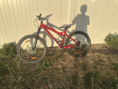 Red Dirt Jumper Mountain Bike, "Bomber" Front Forks, Disc Brakes