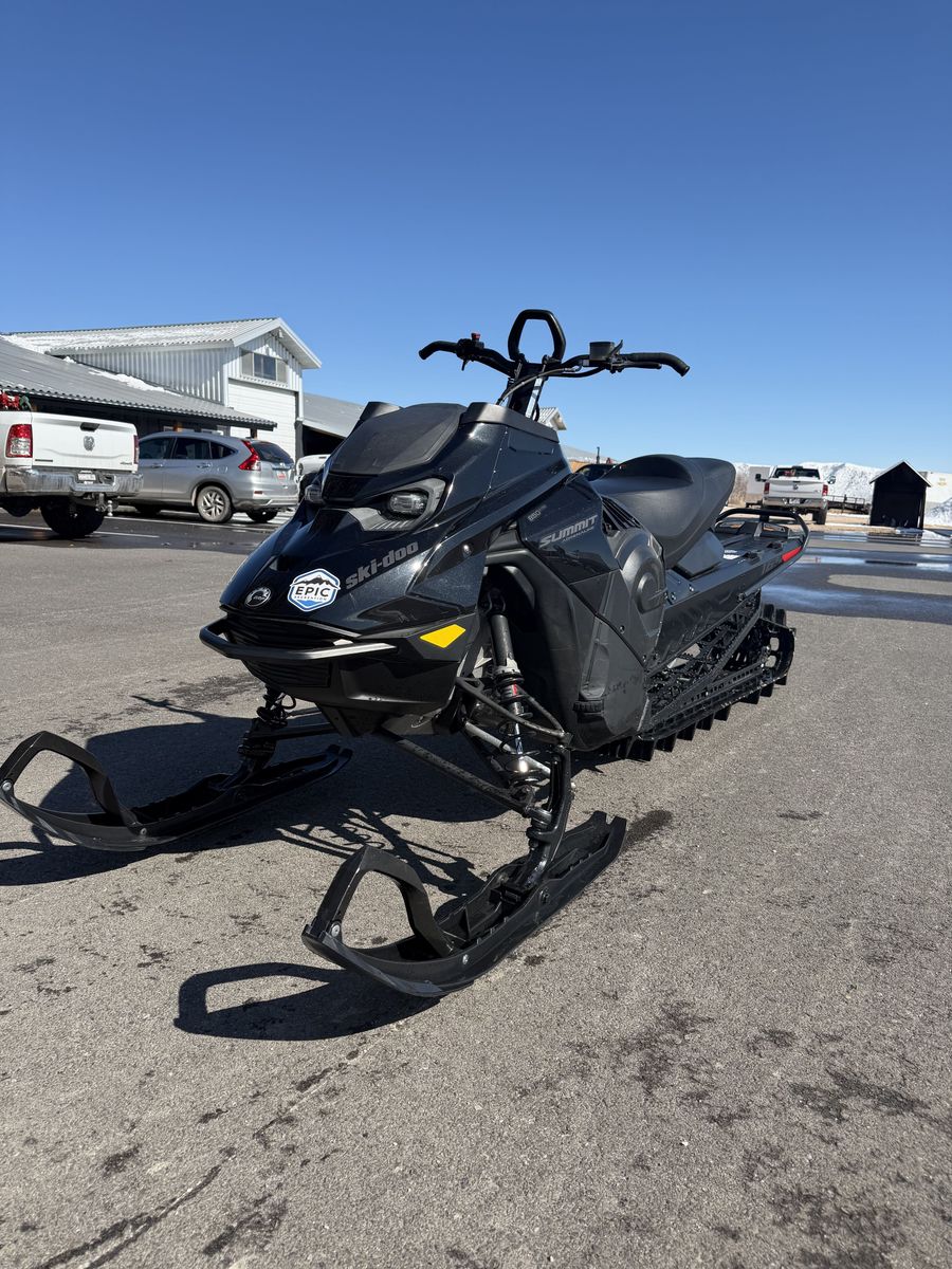 2024 Ski-Doo 850