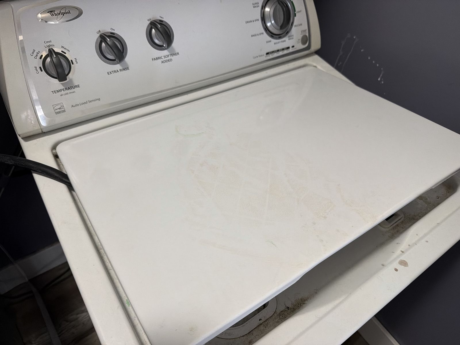 Whirlpool White Top Load Washer - Used