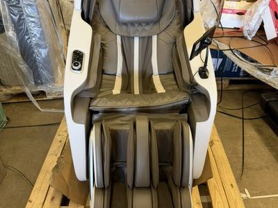 New Kyota Massage Chair!