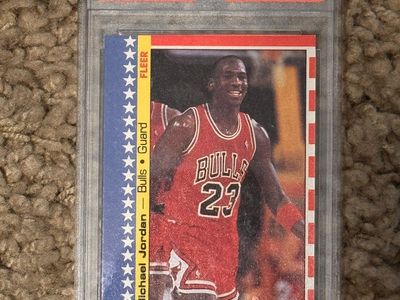 1987 Fleer Michael Jordan Sticker #2 PSA 8