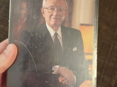 *SEALED* Gordon B. Hinckley - Man of Integrity VHS
