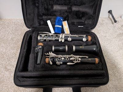 Yamaha 255 Clarinet with Warranty