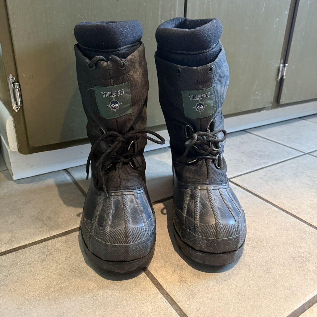 Yukon Snow / Winter Boots 11