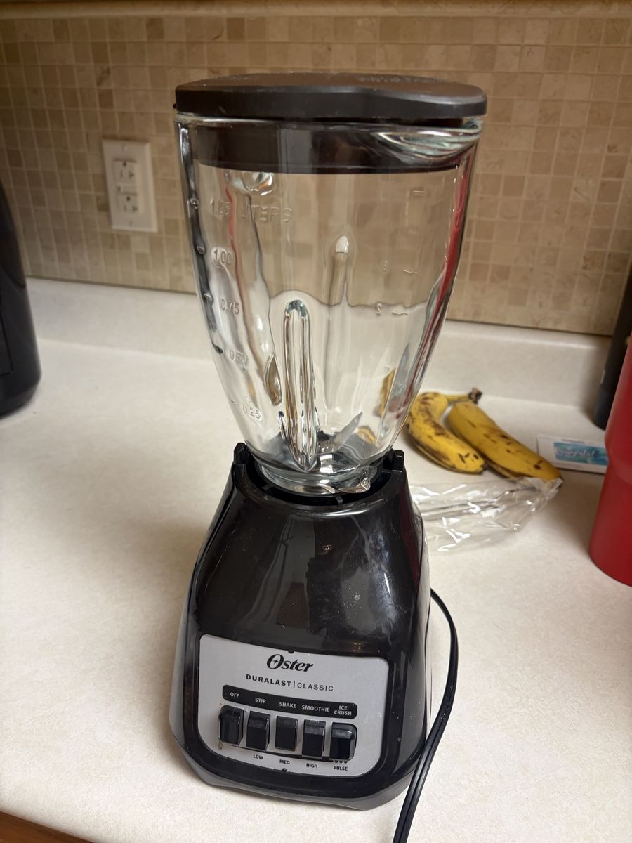 Oster blender work great it’s just missing the top  middle part but other than that it works great!!