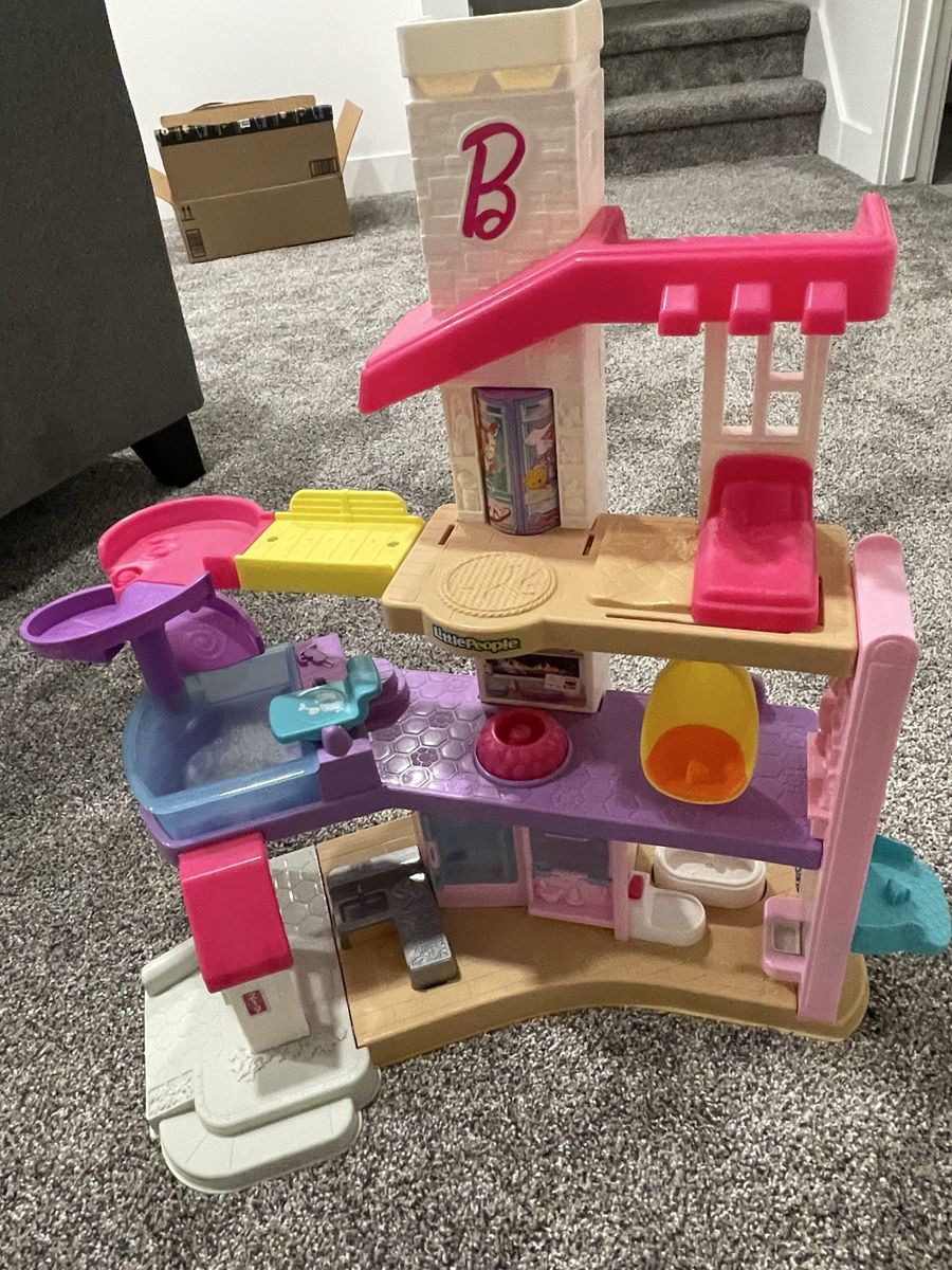 Barbie Little People Dream House and Jeep