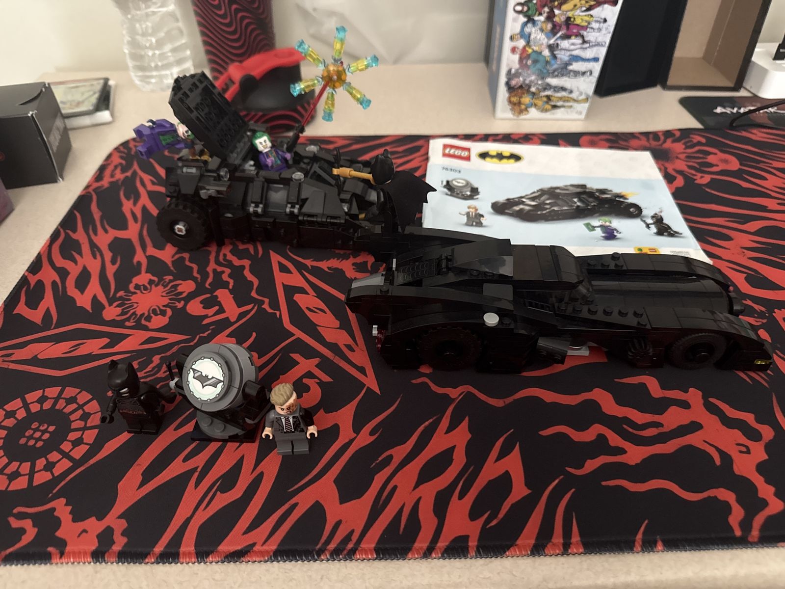 LEGO batman Batmobiles with all minifigs and pieces