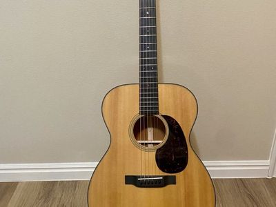 Excellent 000-18 Martin Acoustic Guitar