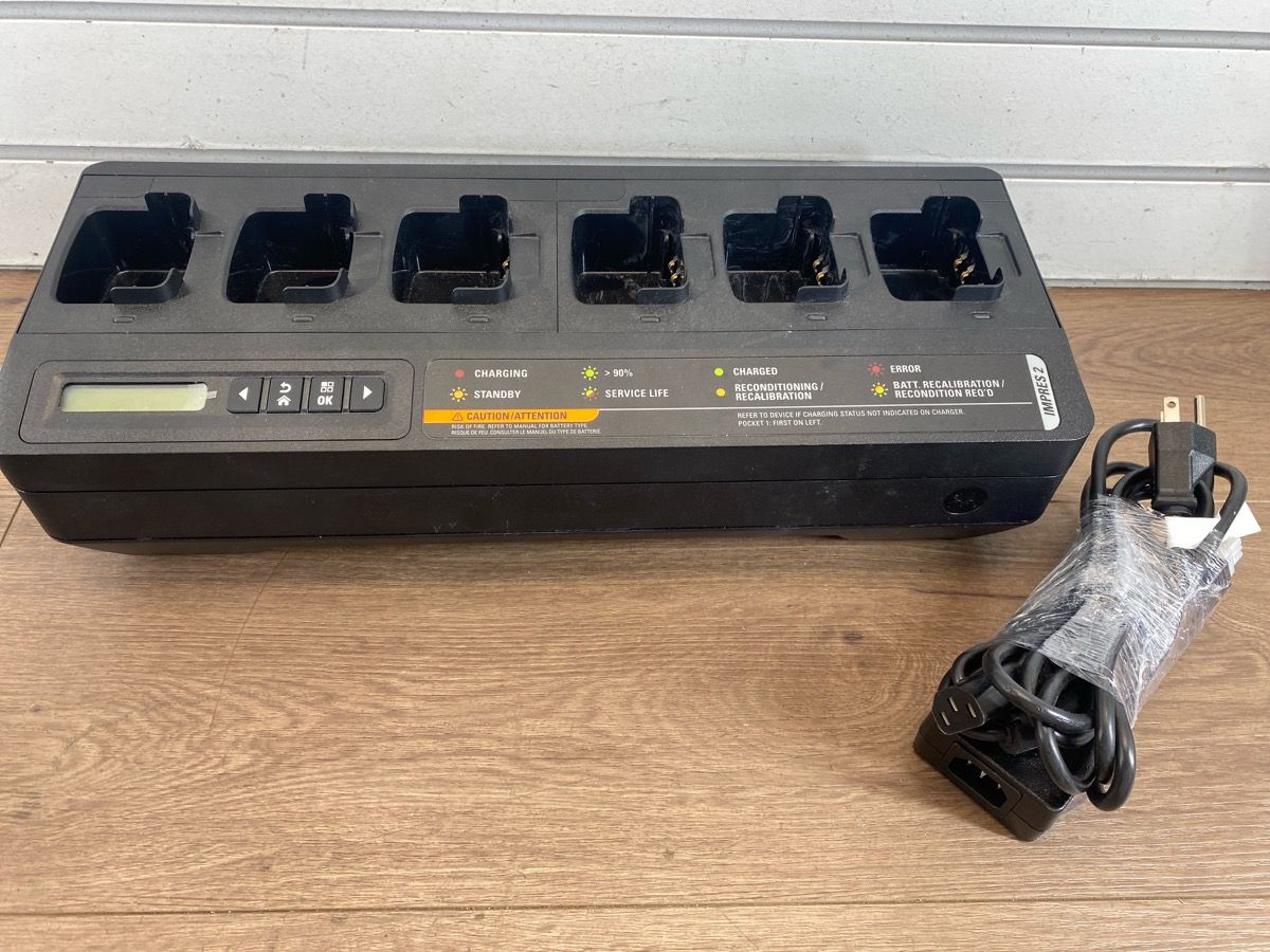 MOTOROLA IMPRES 2 RADIO 6 BANK CHARGING STATION PMPN4283A #WCP038499