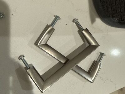 25 silver drawer handles