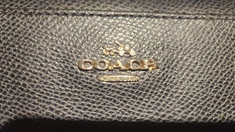Navy Coach wallet- Authentic