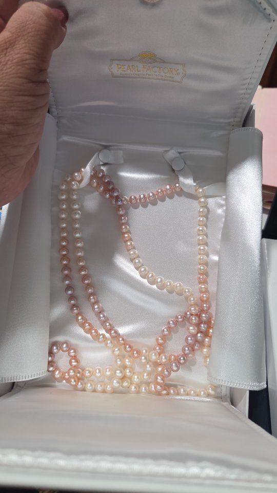 Pearl Hawaiian  Perlas Hawaiian