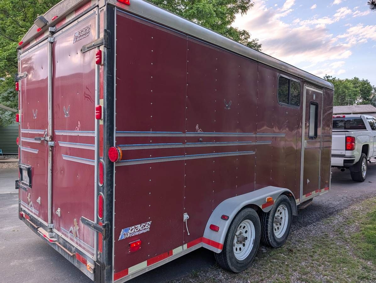 1998 Pace American 16+ foot interior insulated heavy duty trailer model N716TA2