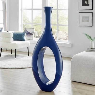 Finesse Decor Trombone Vase Abstract and Stylish