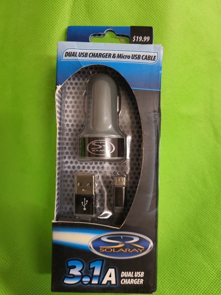 Solaray 3.1A Dual USB Car Charger & Micro USB Cable - New in Box
