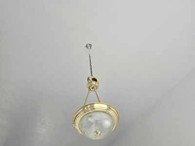 Chandelier / fan