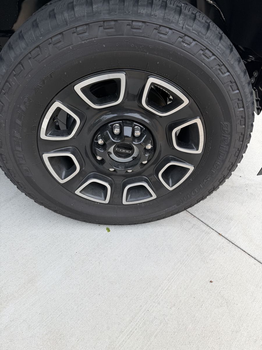 2026 Ford F-250 Platinum 20” Wheels & Tires - LIKE NEW - Only 500 Miles!
