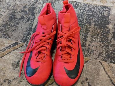 soccer cleats (indoor) boys