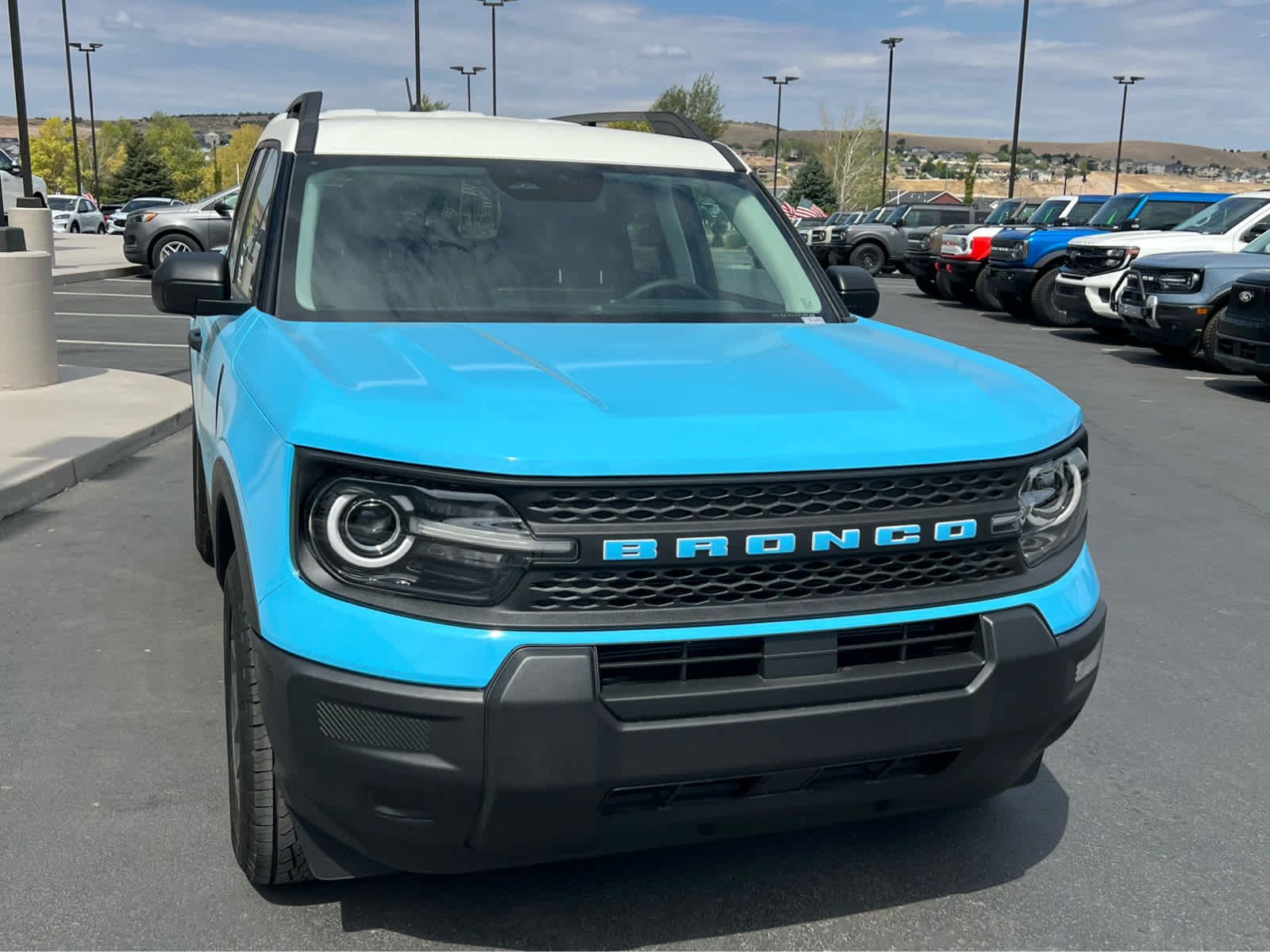 Main image 4