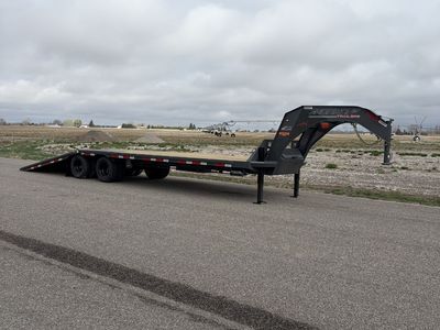 Horizon FYZ Hydraulic Dovetail Gooseneck 32'