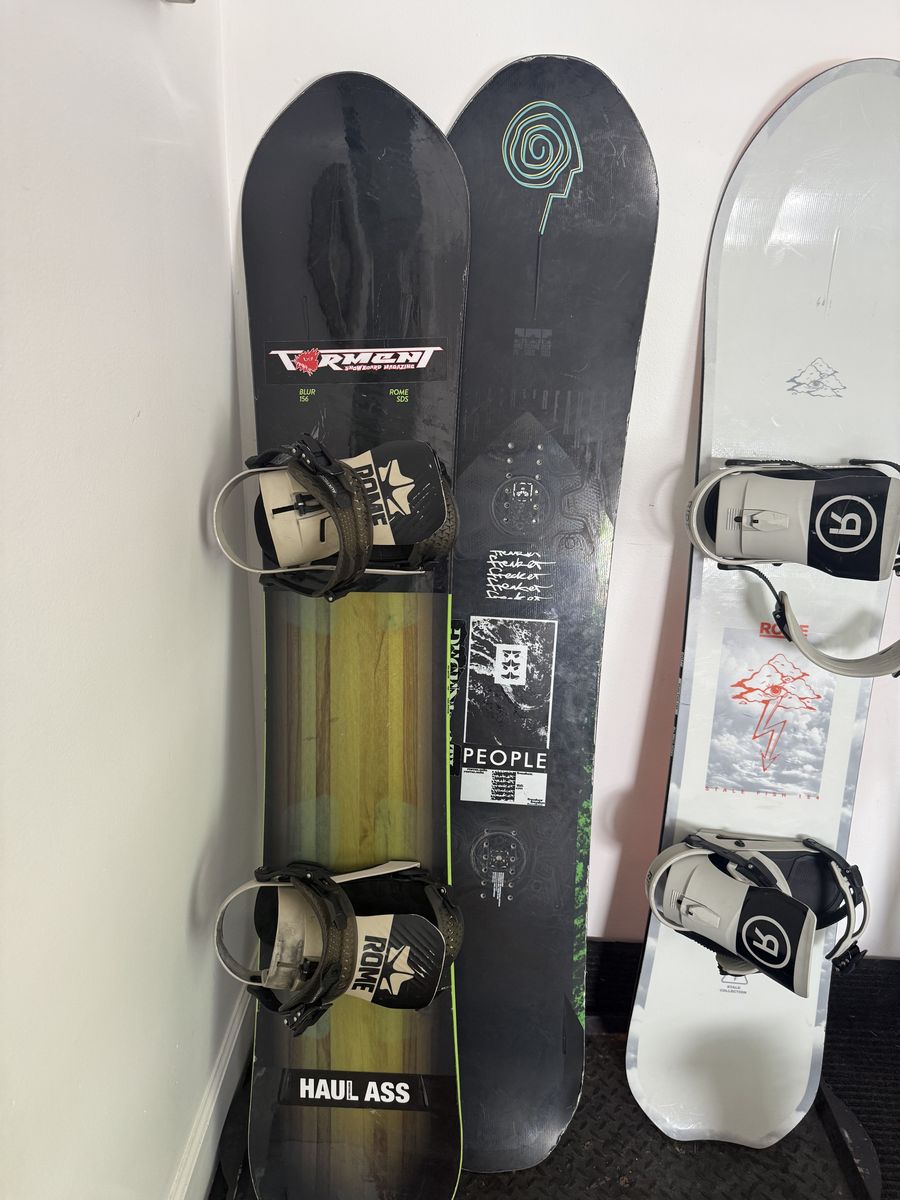 Rome SDS Blur 156 Snowboard, All-Mountain Deck, Board Only