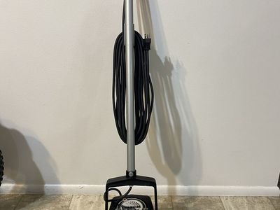 Oreck XL Orbiter Ultra- Scrubber/ Polisher