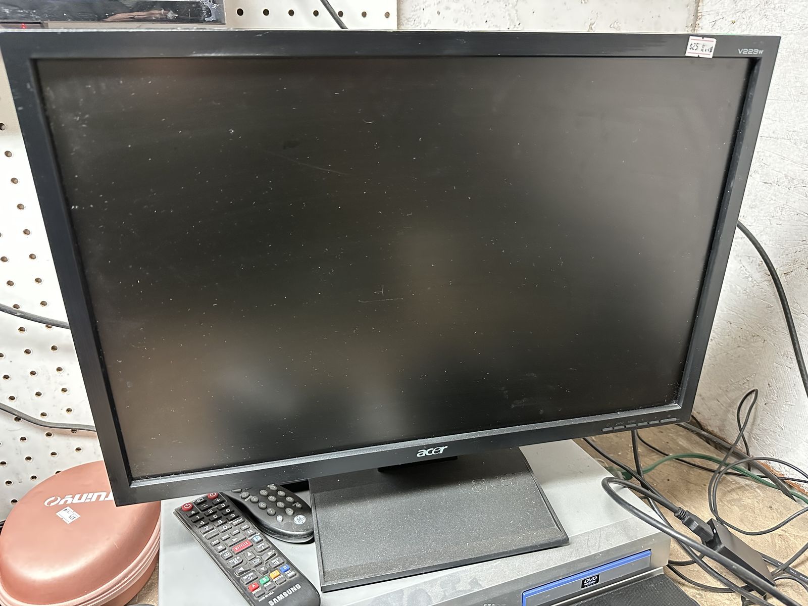 Acer v223w 22 Inch Widescreen Monitor